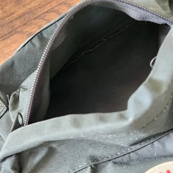 Fjallraven Kanken Nylon Backbag Wax Forest Green Bookbag